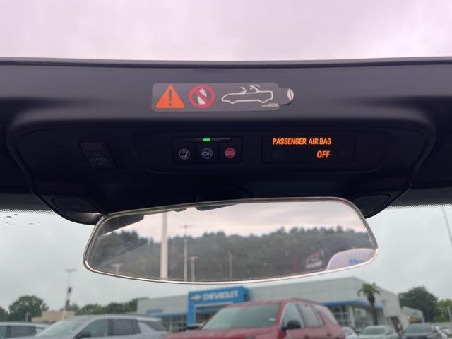Photo of 2024 Metallic Chevrolet Camaro