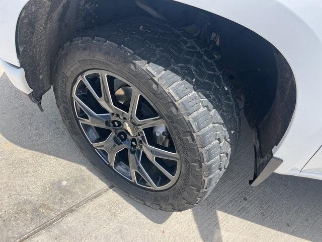 Photo of 2020 Summit White Chevrolet Silverado 1500