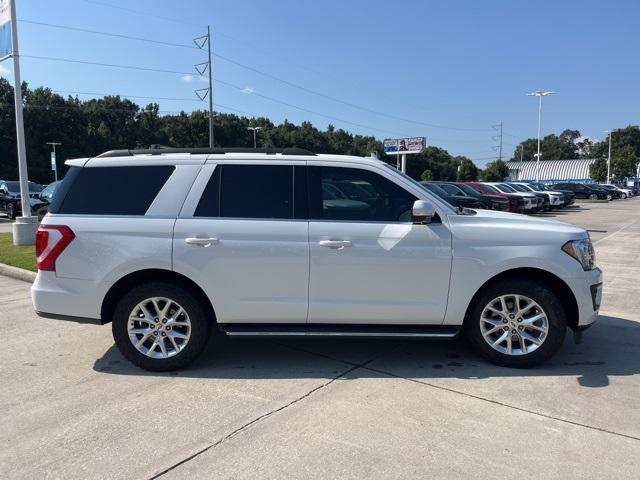 Photo of 2020 White Ford Expedition