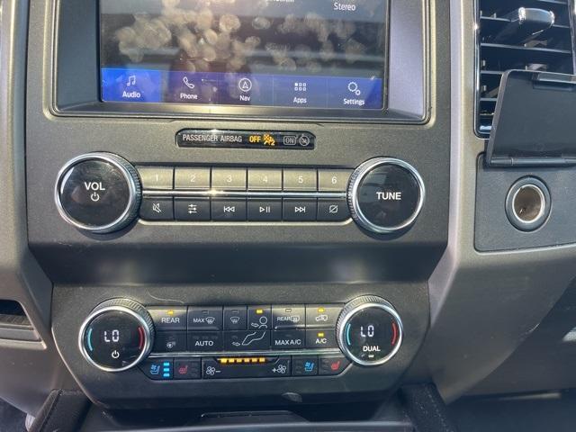 Photo of 2020 White Ford Expedition