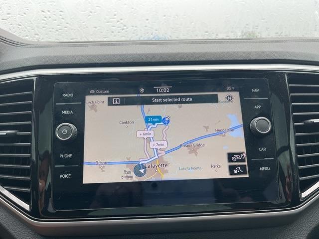 Photo of 2023 Opal White Pearl Effect Volkswagen Atlas
