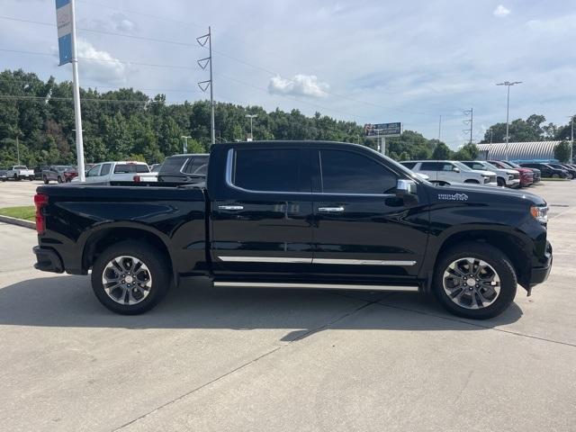 Photo of 2024 Black Chevrolet Silverado 1500