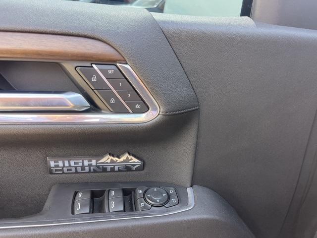 Photo of 2024 Black Chevrolet Silverado 1500