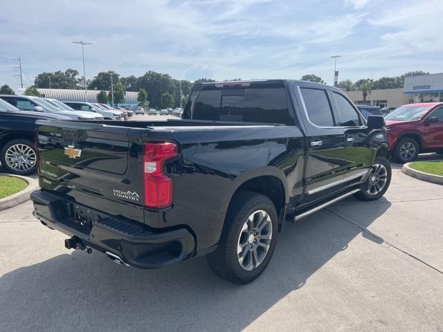 Photo of 2024 Black Chevrolet Silverado 1500