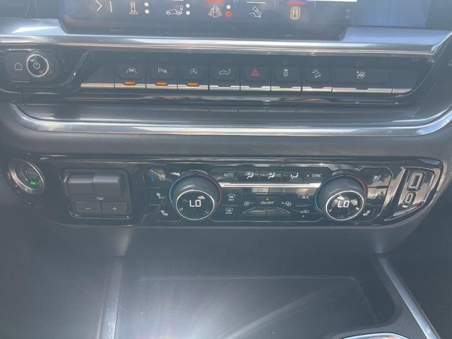Photo of 2024 Black Chevrolet Silverado 1500