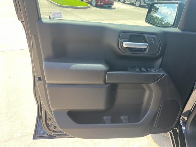 Photo of 2026 Black Chevrolet Silverado 1500