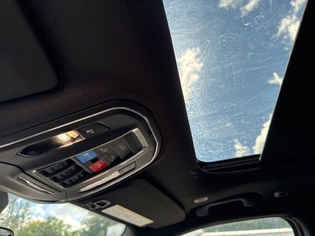Photo of 2025 Diamond Black Jeep Grand Cherokee
