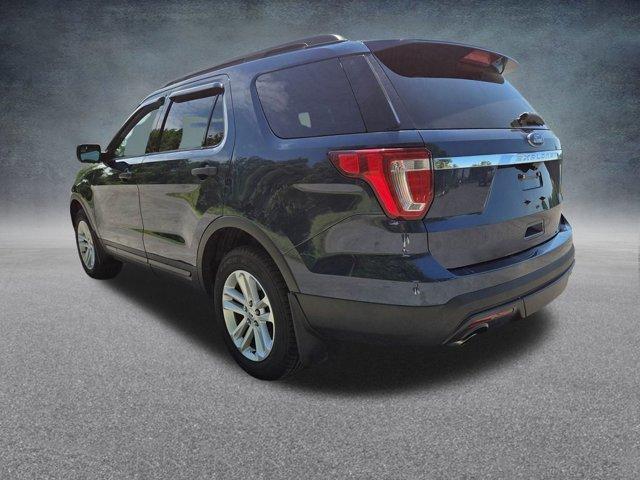 Photo of 2017 Blue Ford Explorer