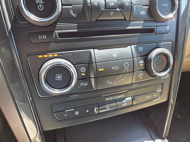 Photo of 2017 Blue Ford Explorer