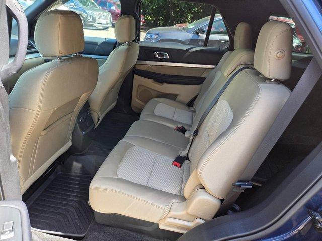 Photo of 2017 Blue Ford Explorer