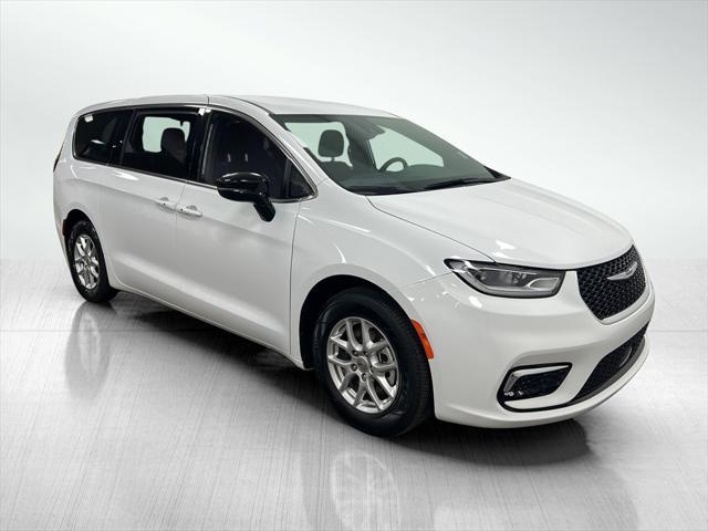 2024 Chrysler Pacifica