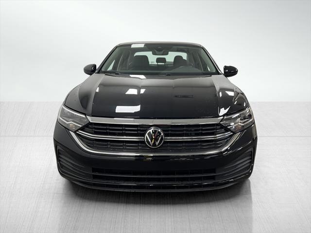 Photo of 2024 Deep Black Pearl Volkswagen Jetta