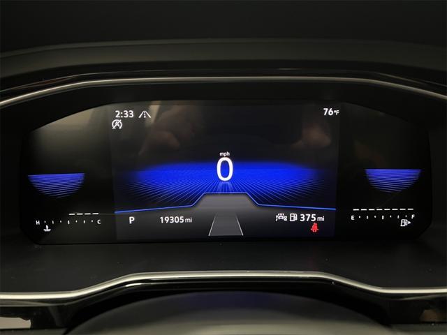 Photo of 2024 Deep Black Pearl Volkswagen Jetta