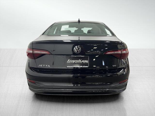 Photo of 2024 Deep Black Pearl Volkswagen Jetta