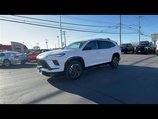 Photo of 2025 Summit White Buick Enclave