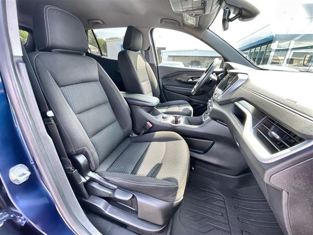 Photo of 2023 Marine Metallic GMC Terrain