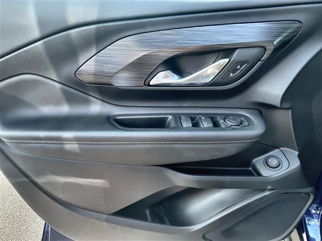 Photo of 2023 Marine Metallic GMC Terrain