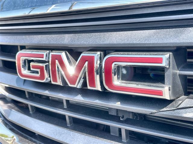 Photo of 2023 Marine Metallic GMC Terrain