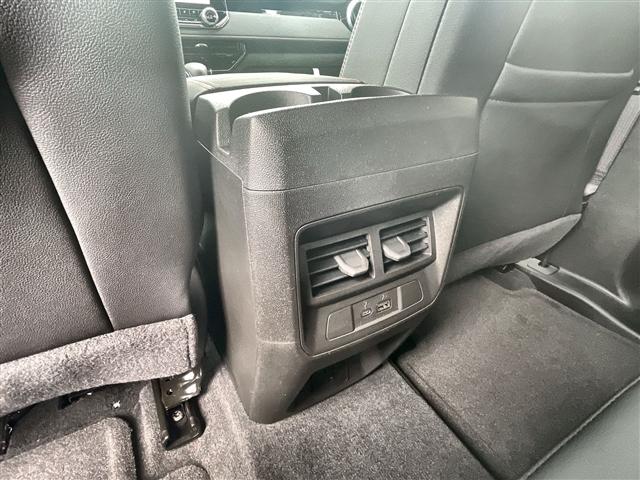 Photo of 2025 Black Chevrolet Colorado