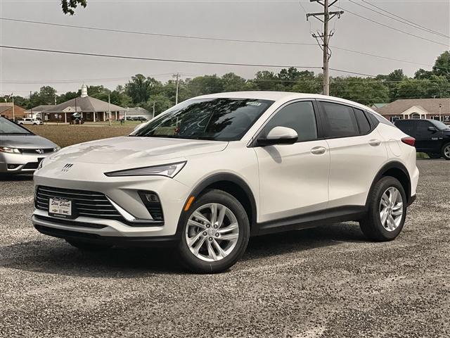 Photo of 2025 Summit White Buick Envista