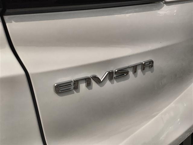 Photo of 2025 Summit White Buick Envista