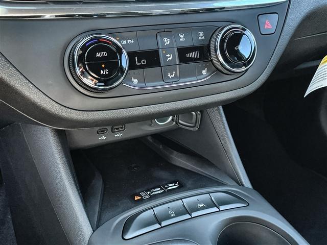 Photo of 2025 Ebony Twilight Metallic Buick Envista