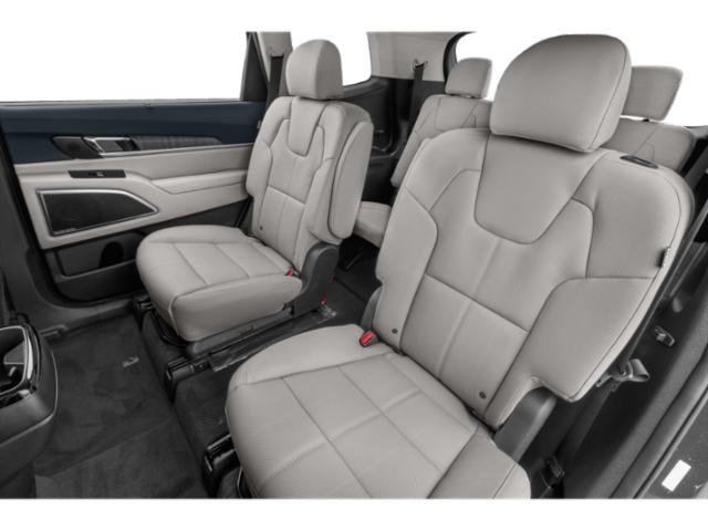 Photo of 2023 Ebony Black Kia Telluride