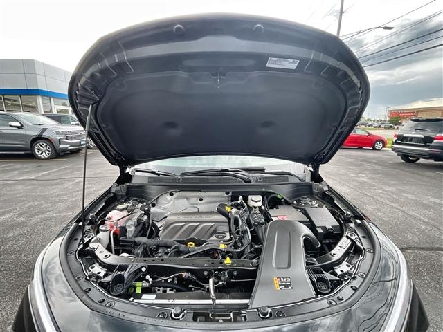 Photo of 2025 Ebony Twilight Metallic Buick Envista
