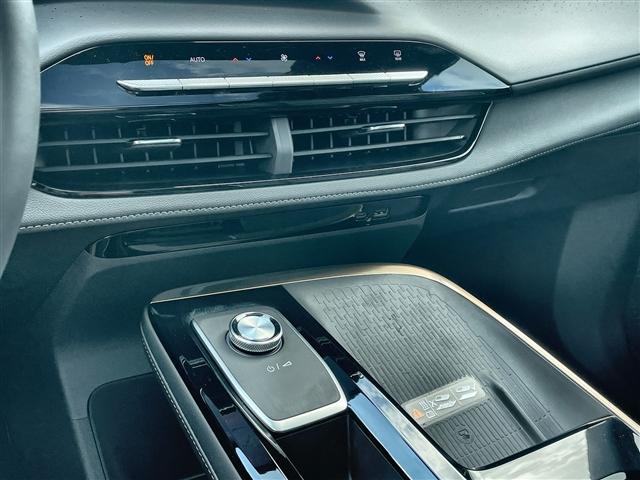 Photo of 2026 ebony twilight metallic Buick Enclave