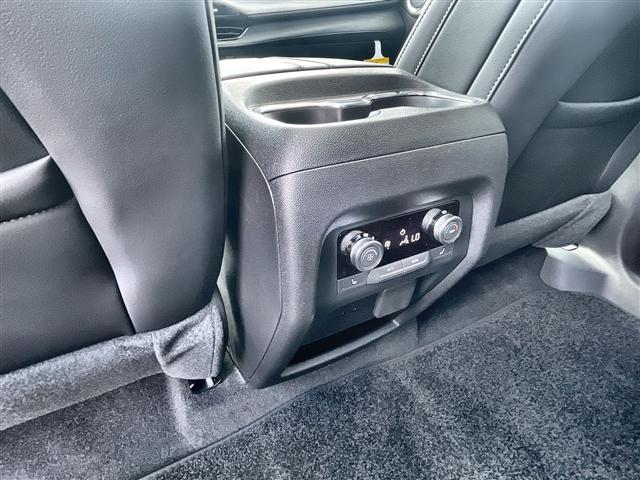 Photo of 2026 ebony twilight metallic Buick Enclave