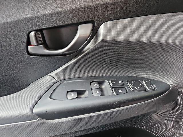 Photo of 2019 Sonic Silver Hyundai Veloster