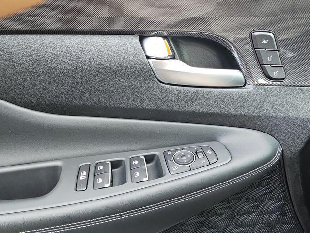 Photo of 2022 Twilight Black Hyundai SANTA FE
