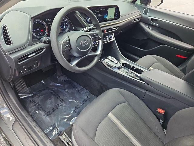 Photo of 2023 Hampton Gray Hyundai SONATA