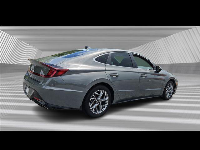Photo of 2023 Hampton Gray Hyundai SONATA