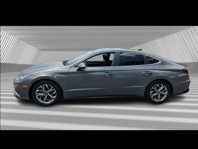 Photo of 2023 Hampton Gray Hyundai SONATA