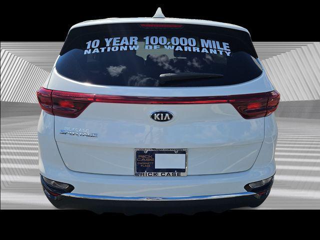 Photo of 2022 Snow White Pearl Kia Sportage