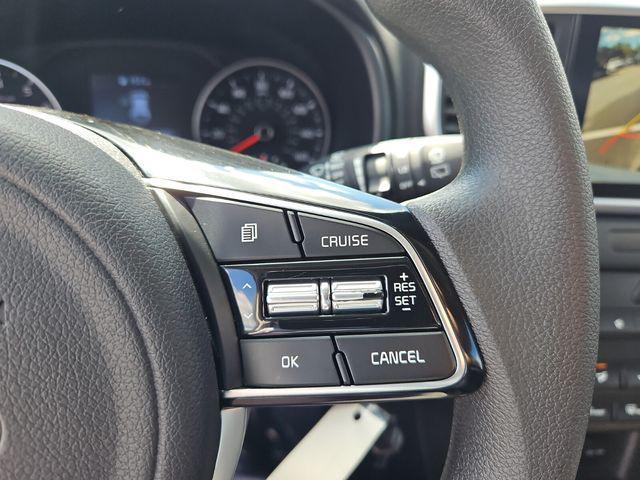 Photo of 2022 Snow White Pearl Kia Sportage
