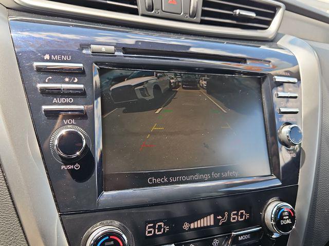 Photo of 2023 Super Black Nissan Murano