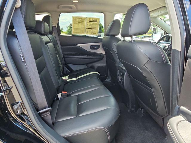 Photo of 2023 Super Black Nissan Murano