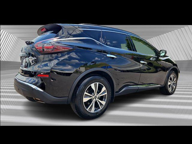 Photo of 2023 Super Black Nissan Murano