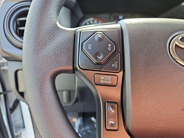 Photo of 2022 White Toyota Tacoma