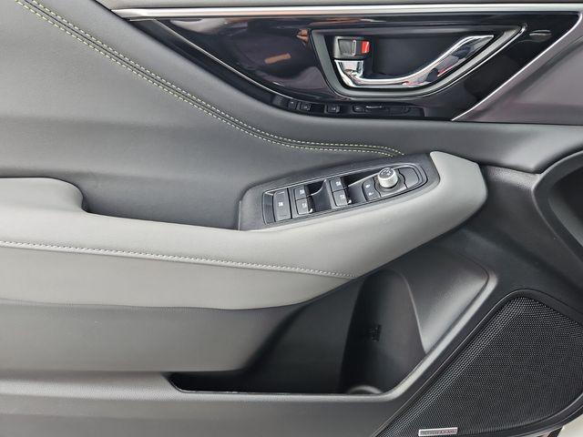 Photo of 2025 Crystal White Pearl Subaru Outback