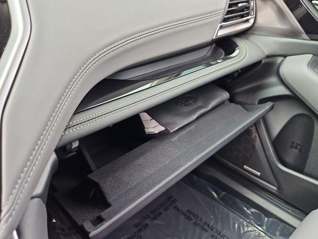 Photo of 2025 Crystal White Pearl Subaru Outback