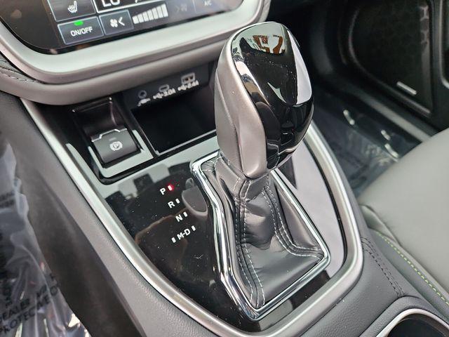 Photo of 2025 Crystal White Pearl Subaru Outback