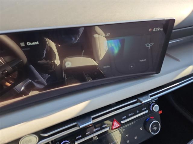 Photo of 2025 Ash Black Hyundai TUCSON Hybrid