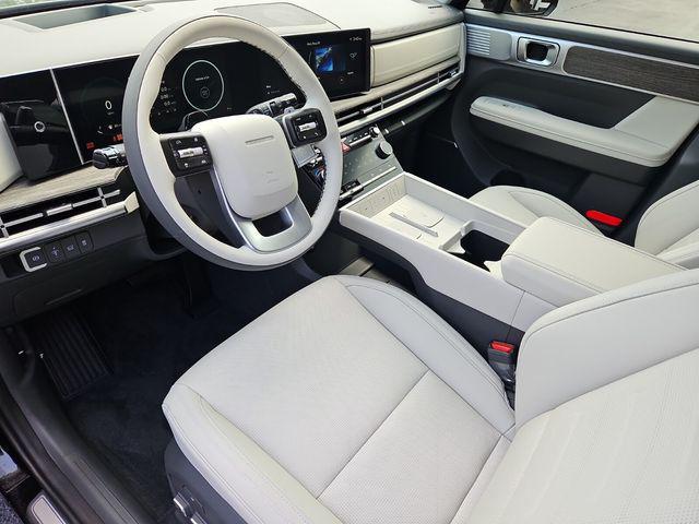 Photo of 2025 Phantom Black Hyundai SANTA FE HEV