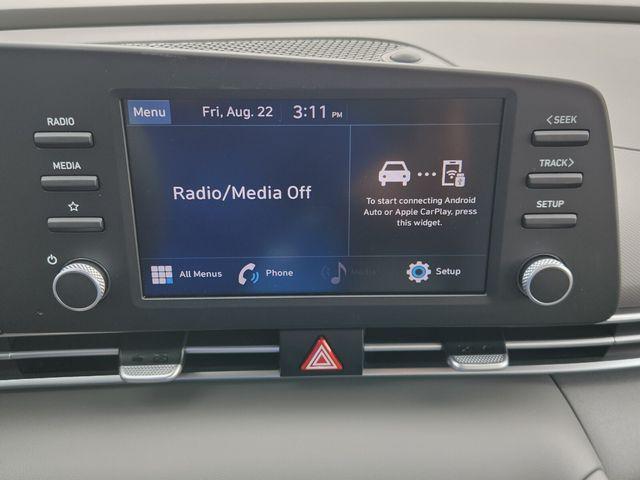 Photo of 2023 Onyx Black Hyundai ELANTRA
