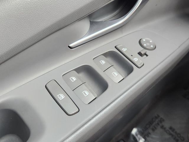 Photo of 2023 Onyx Black Hyundai ELANTRA