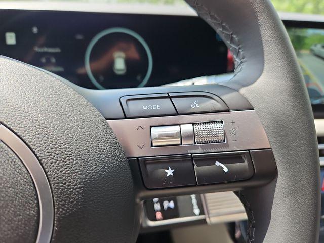 Photo of 2025 Ash Black Hyundai TUCSON Hybrid