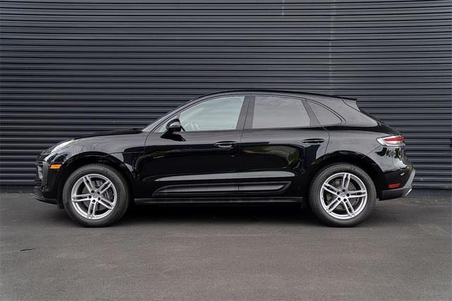 Photo of 2024 Black Porsche Macan
